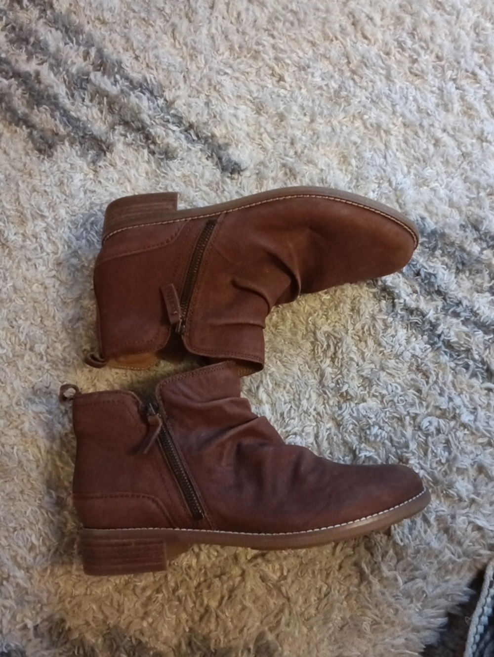 Earth Leather Zip Women's Brown Ankle Boots - Casual Zip Booties - Picture 5 of 14